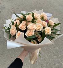Букет Кремовые розы Латте в Тюмени