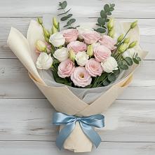 Букет шампанское в Тюмени Букет цветов из:  Лизиантусы в Тюмени