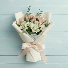 Букет Утренний поцелуй в Тюмени Букет цветов из:  Альстромерии в Тюмени