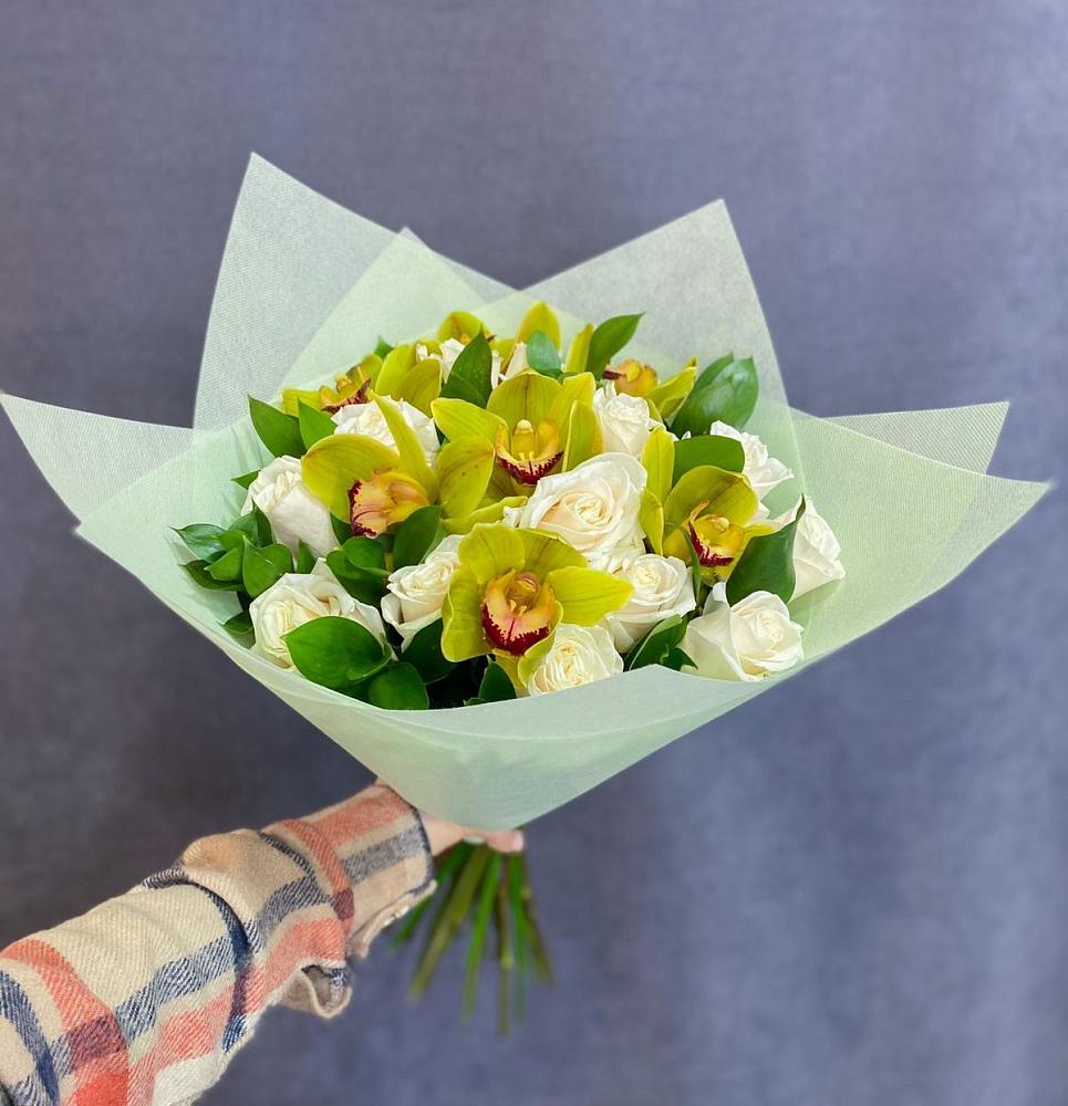 Букет лимончелло в Тюмени Букет цветов из: Орхидеи и Розы в Тюмени