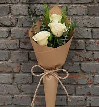 Букет из 3 роз в Тюмени Букет цветов из:  Розы в Тюмени