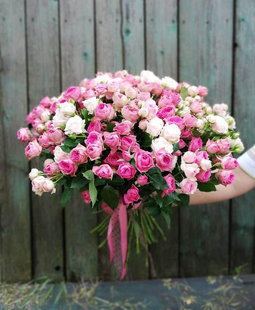 Розовые кустовые розы Натали и Лав Лидия в Тюмени Букет Розовые кустовые розы Натали и Лав Лидия в Тюмени