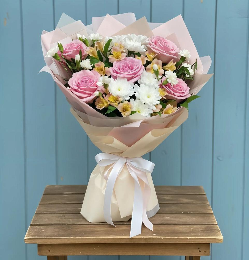 Букет французская меренга в Тюмени Букет цветов из: Гвоздики, Орхидеи и Розы в Тюмени