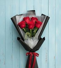 Букет в ритме города в Тюмени Букет цветов из:  Розы в Тюмени