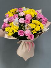 Букет ароматный луг в Тюмени Букет цветов из:  Гвоздики, Герберы, Хризантемы и Розы в Тюмени